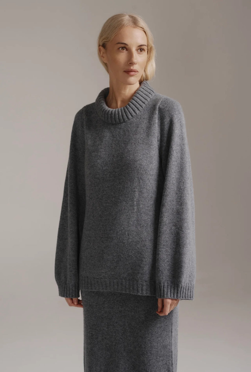 Swan Lambswool Sweater