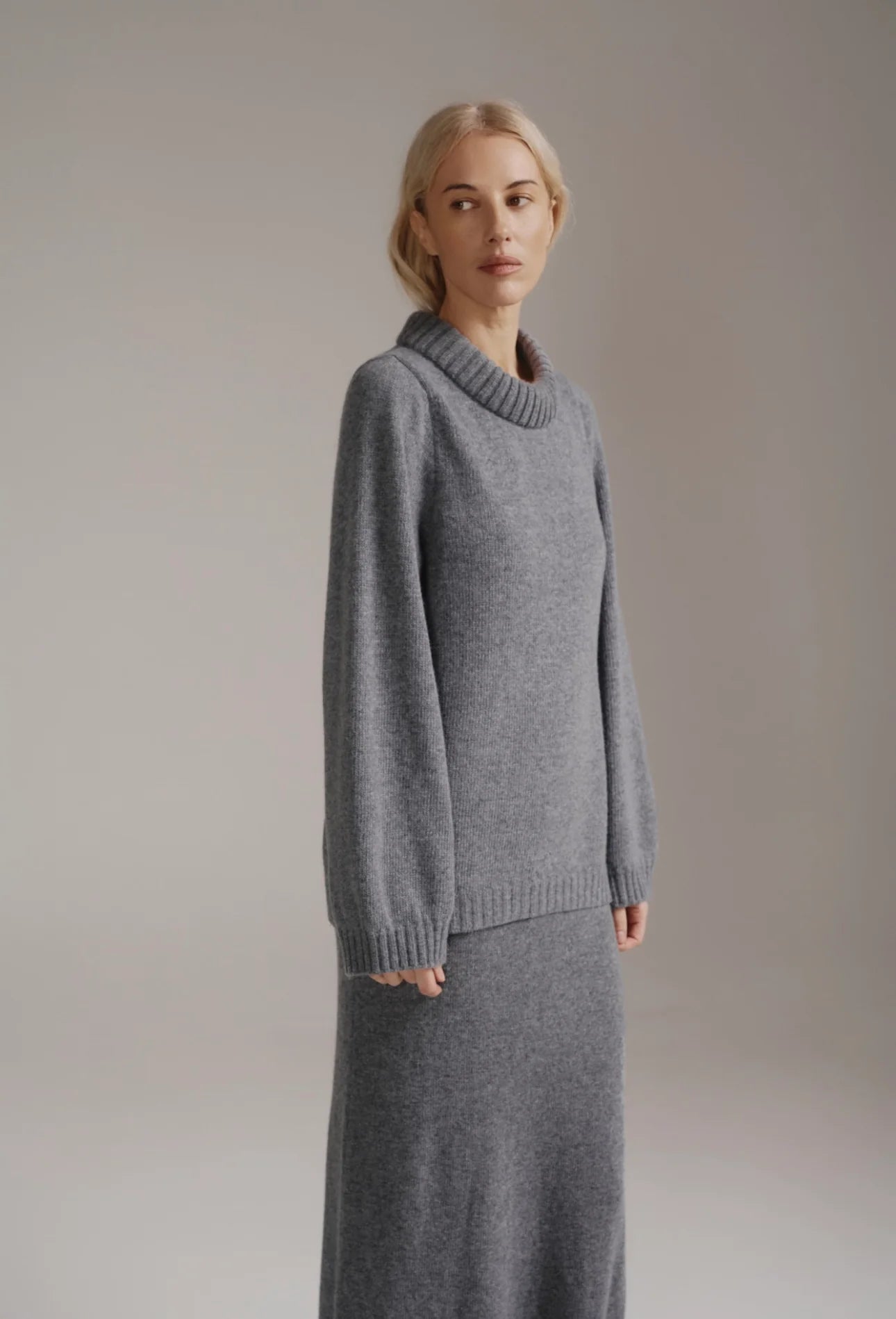 Swan Lambswool Sweater