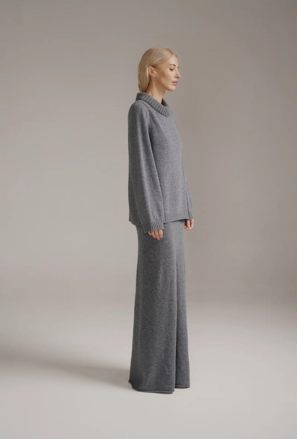 Swan Lambswool Sweater