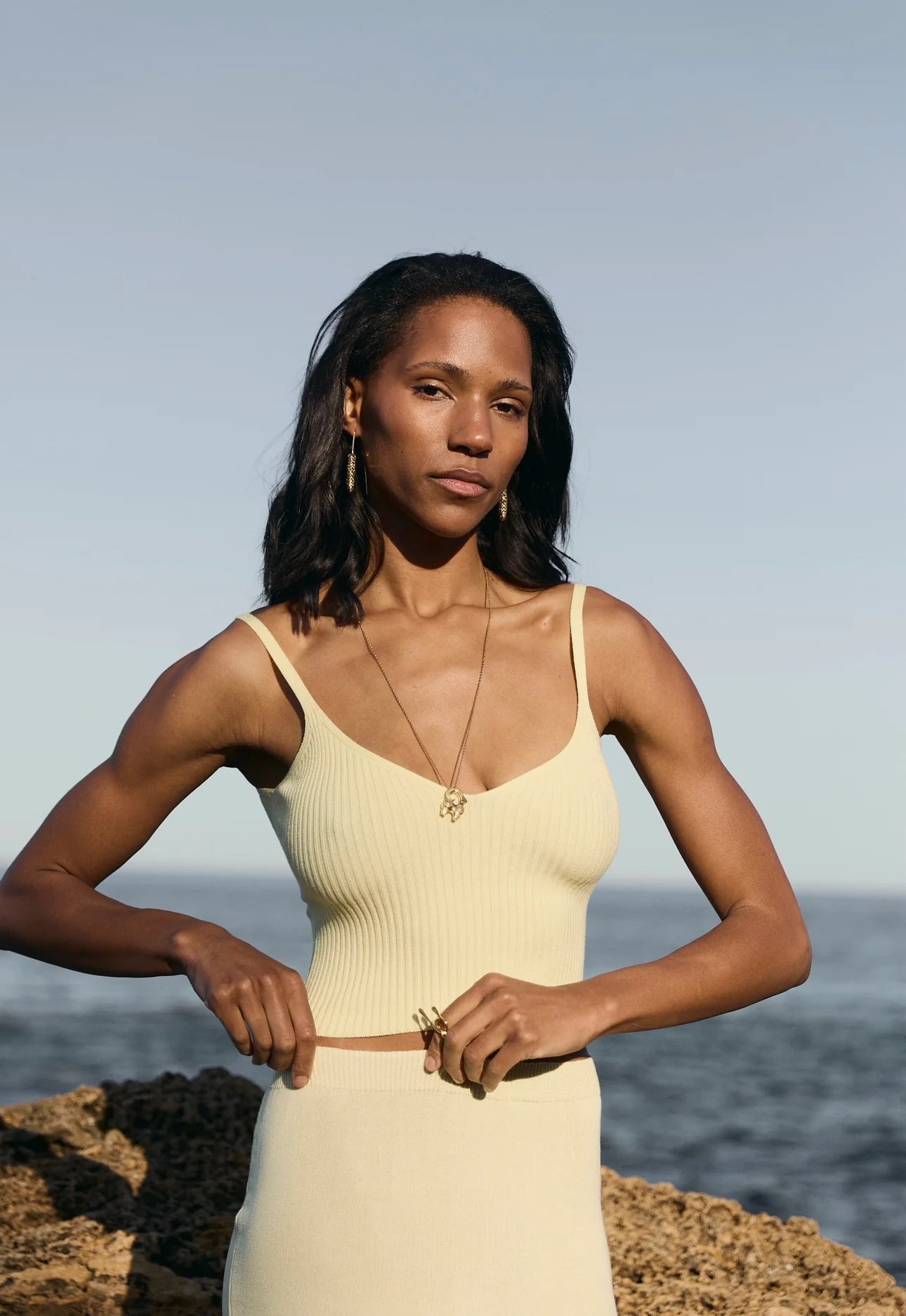 Long Stretch Knit Tank